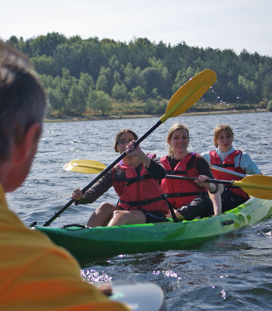 Canoe lac de naussac 48 langogne lozere canoe