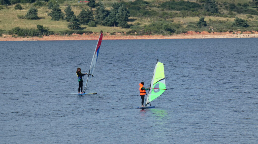 stage pour apprendre de planche à voile à mende