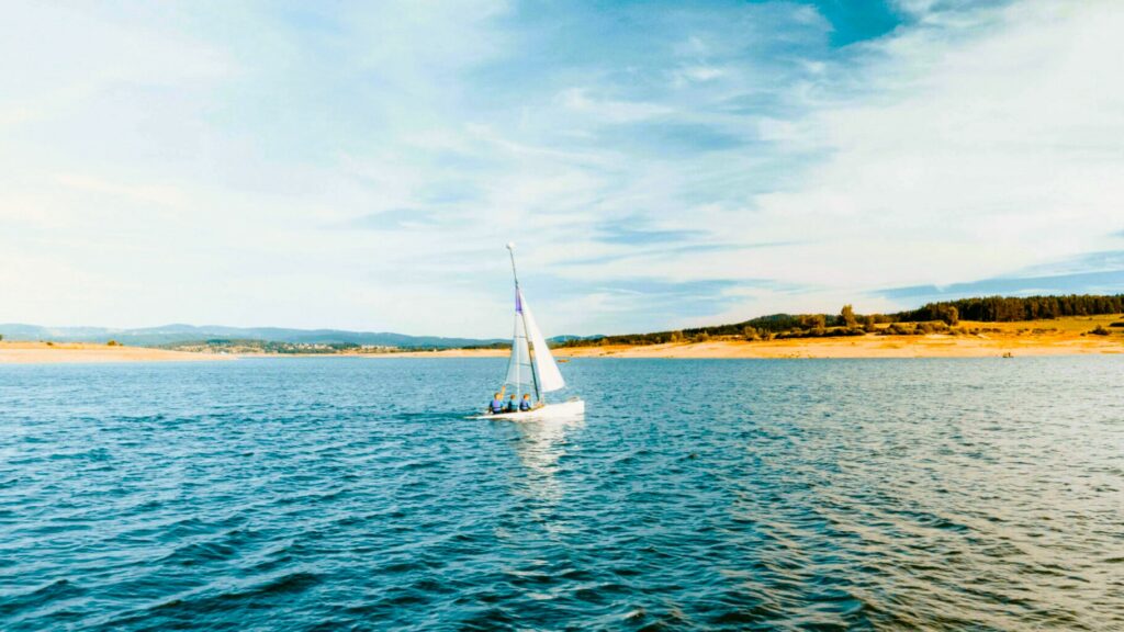 catamaran pour groupes en Lozère